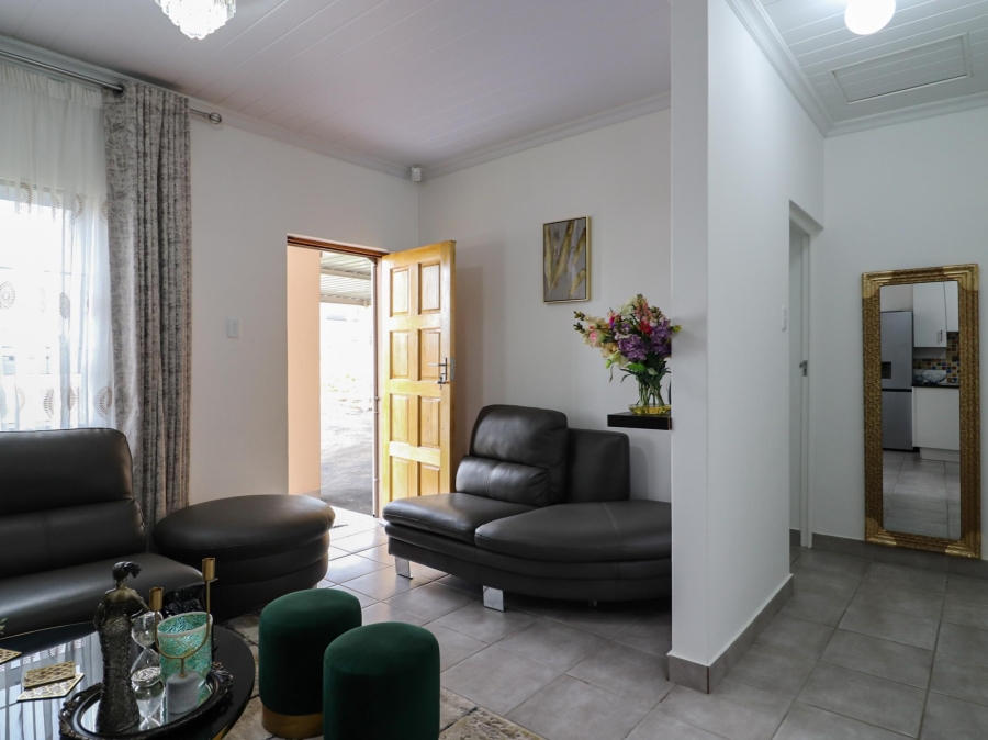 2 Bedroom Property for Sale in Amalinda Eastern Cape